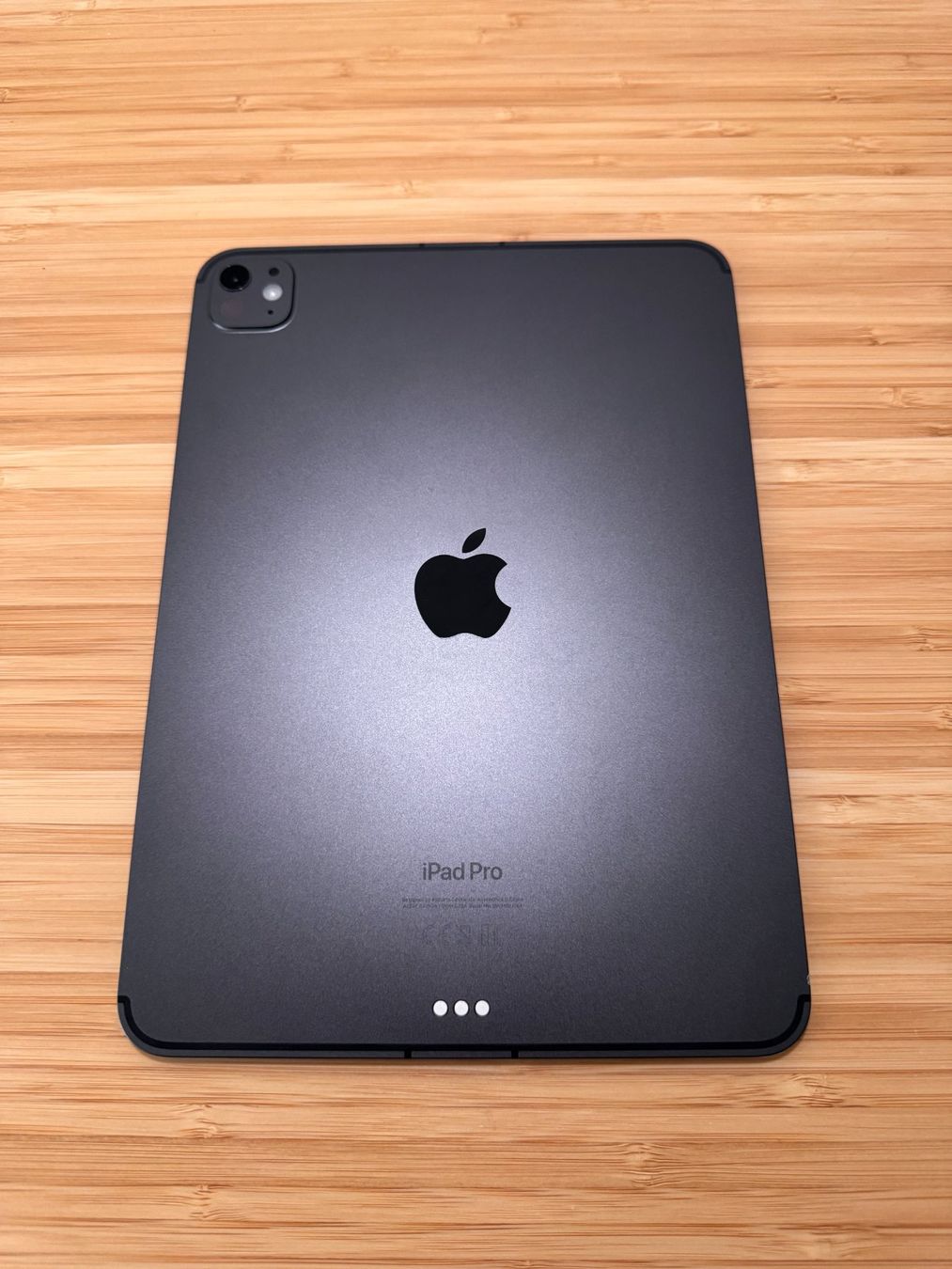 Apple Tablet PC: iPad Pro M4 (5G) 11" - Magic Keyb., Folio & AppleCare+ – Usato da Gossau SG venduto da ahb_nm2v 1