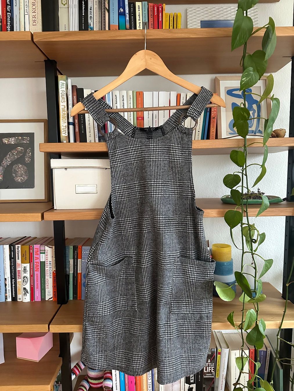 Vestiti: Strickkleid Fischgrätmuster – Usato da Zürich venduto da Honeyboo