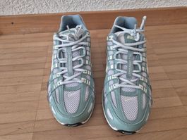 Nike Turnschuh, Sneaker, Gr. 40, neuw.