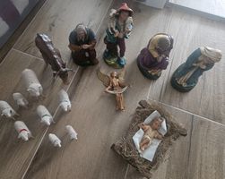 Weihnachtskrippe Figurenset diverse Tiere guter Zustand
