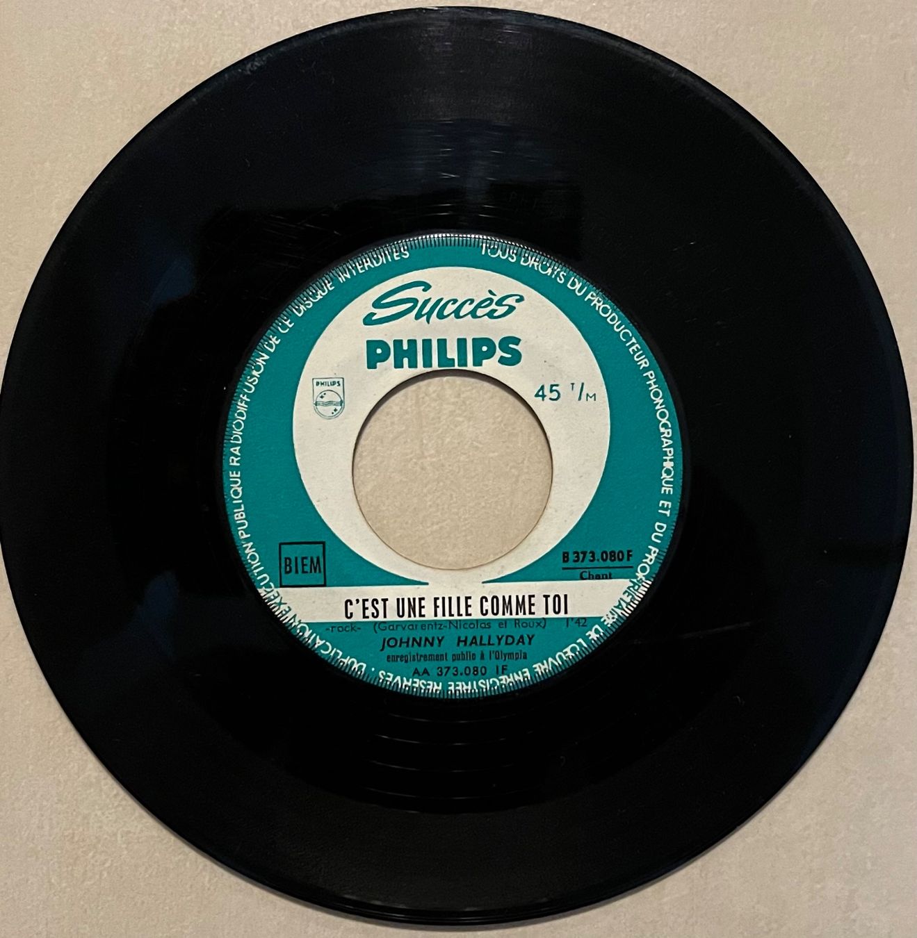 Schallplatten: JOHNNY HALLYDAY - ELLE EST TERRIBLE – Gebraucht aus Bussigny von vinyl-pas-cher 1