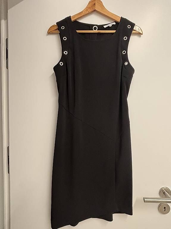 Kleider: Vestito Patrizia Pepe – Gebraucht aus Soazza von afa_r6cx 1