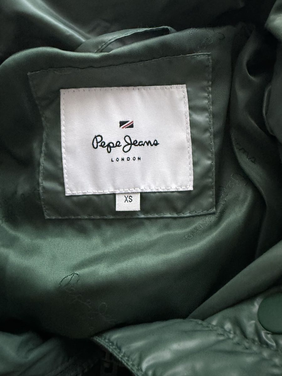 Pepe Jeans Jacken: Pepe jeans winterjacke – Gebraucht aus visp von Kmemo1 1