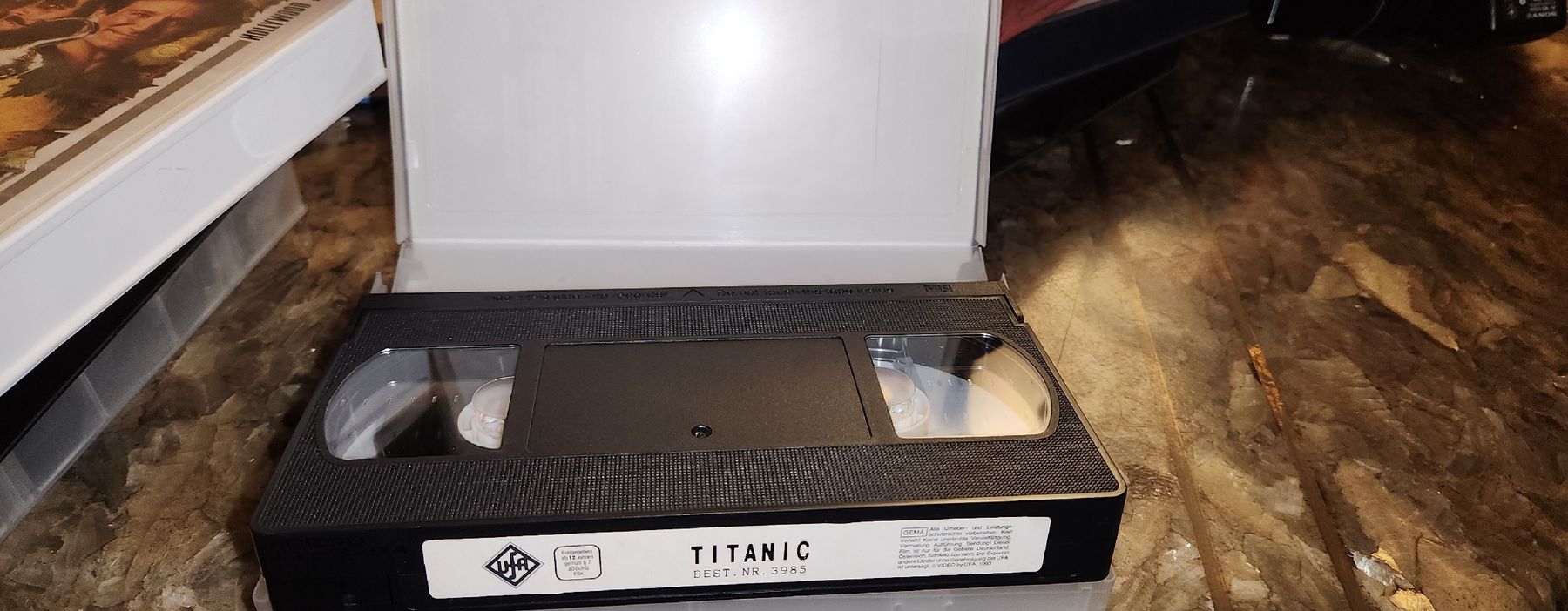 Alle VHS: VHS-Videokassette Titanic – Gebraucht aus Oberwil BL von Gismo14 1