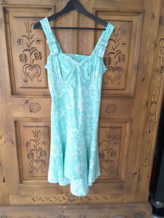 Sommerkleid Gr.40 vorne kurz hinten lang