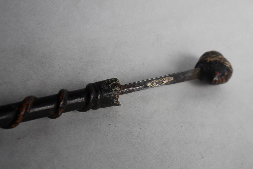 Altre raccolte & rarità: Ancienne Canne épée de chef africain – Usato da Vandoeuvres venduto da Dom-Tom 9