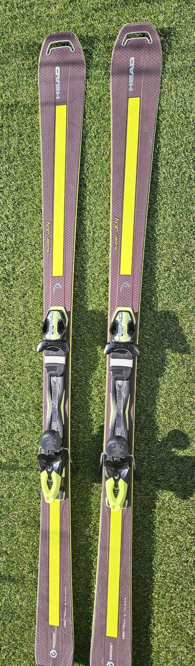 Head Skis: skis Head Joy 168 – Gebraucht aus Peseux von Astana