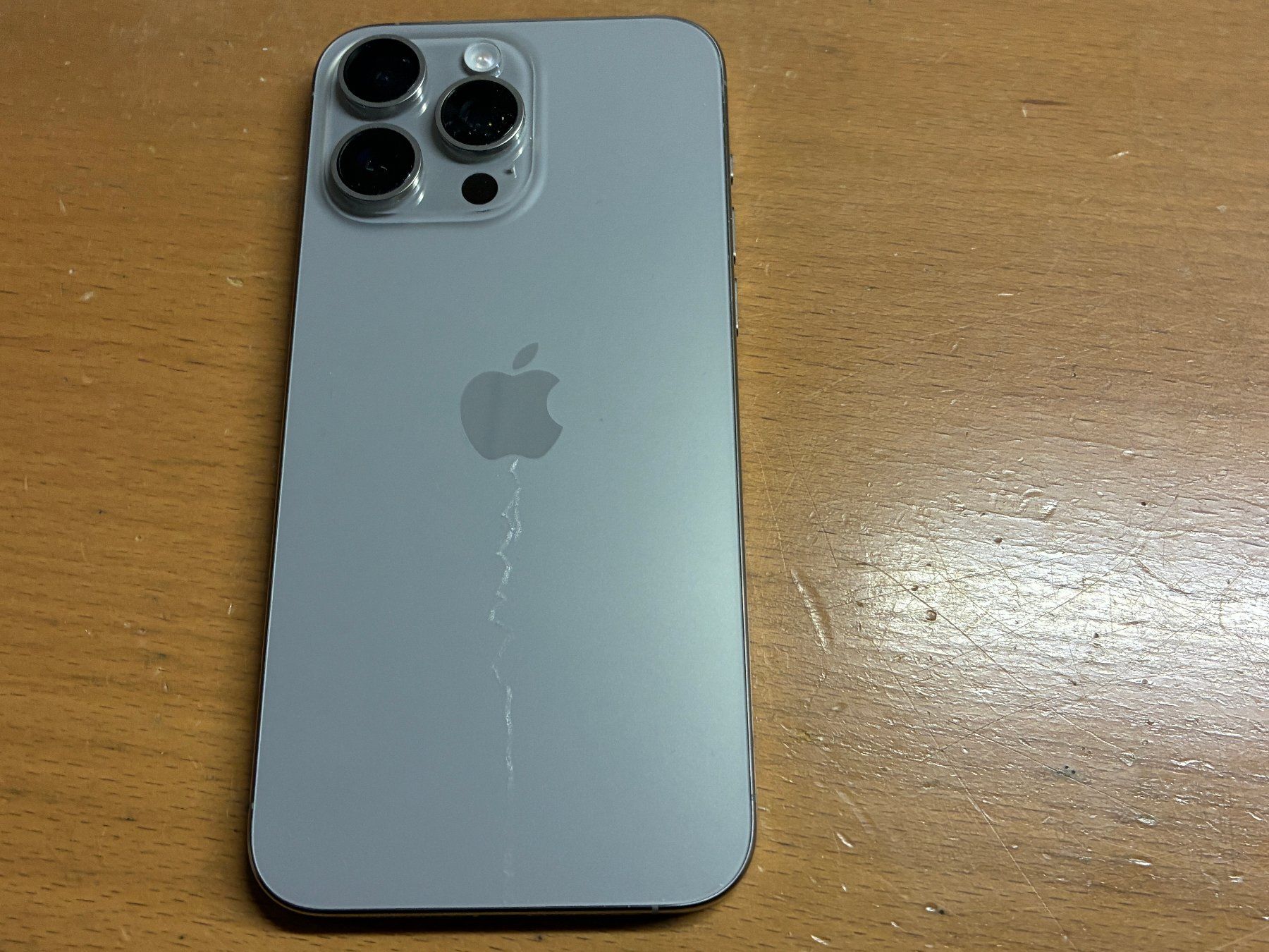 Apple Telefoni cellulari / Smartphones: Iphone 15 Pro Max 128Gb – Usato da Au SG venduto da bah_6f5w 1