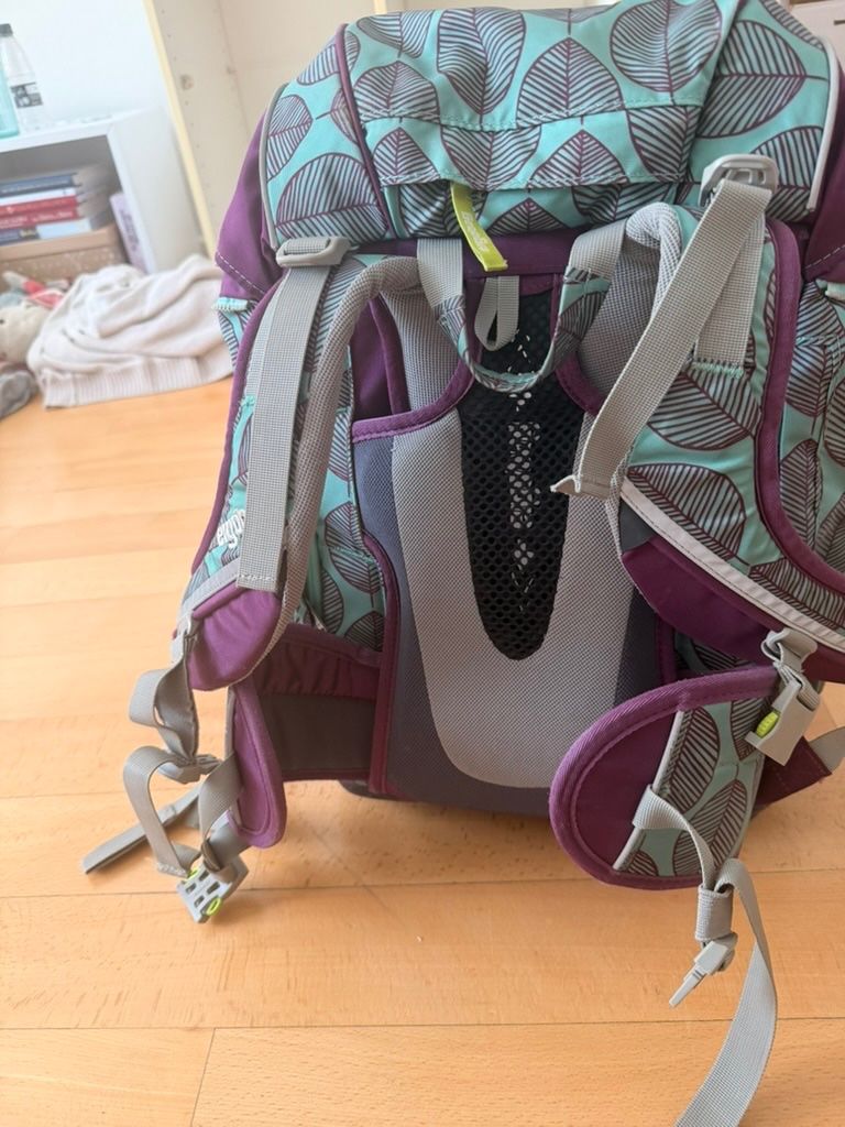 Ergobag Borse & Zaini: Ergobag Schulsack – Usato da Basel venduto da Mydonkey 1