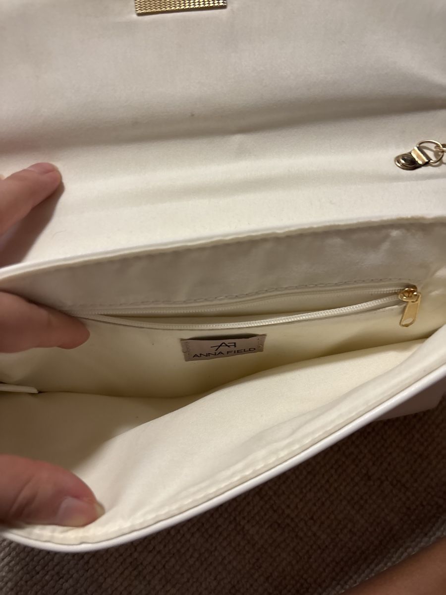 Anna Field Borse da donna: weisse Clutch Anna Field – Usato da Fislisbach venduto da secondhandF 1