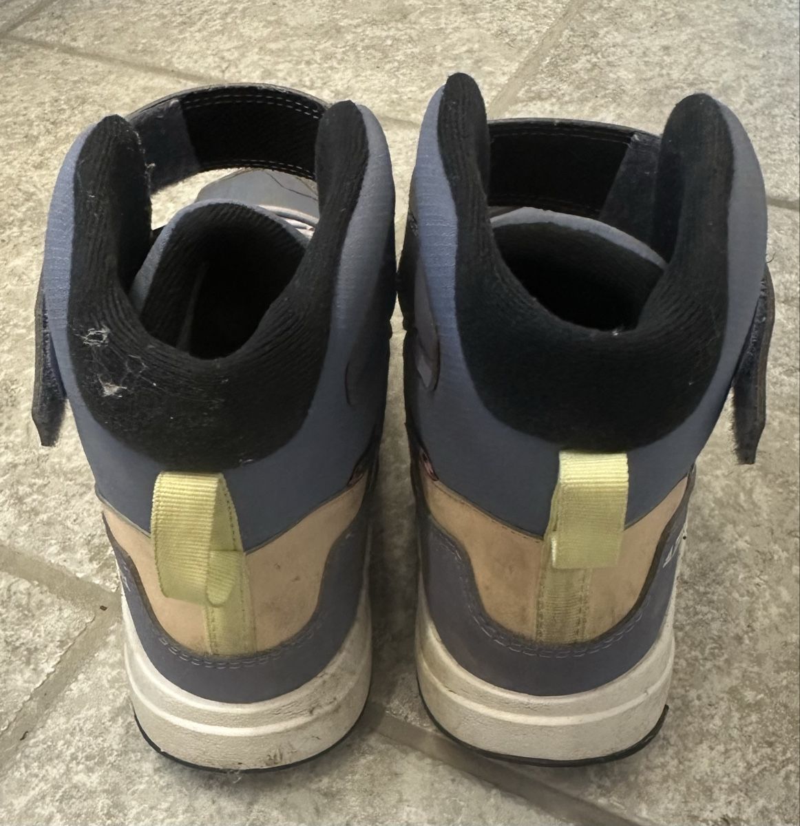 Adidas Scarpe per ragazze: Adidas Winterschuhe Gr. 34 – Usato da Oensingen venduto da dorian07 3