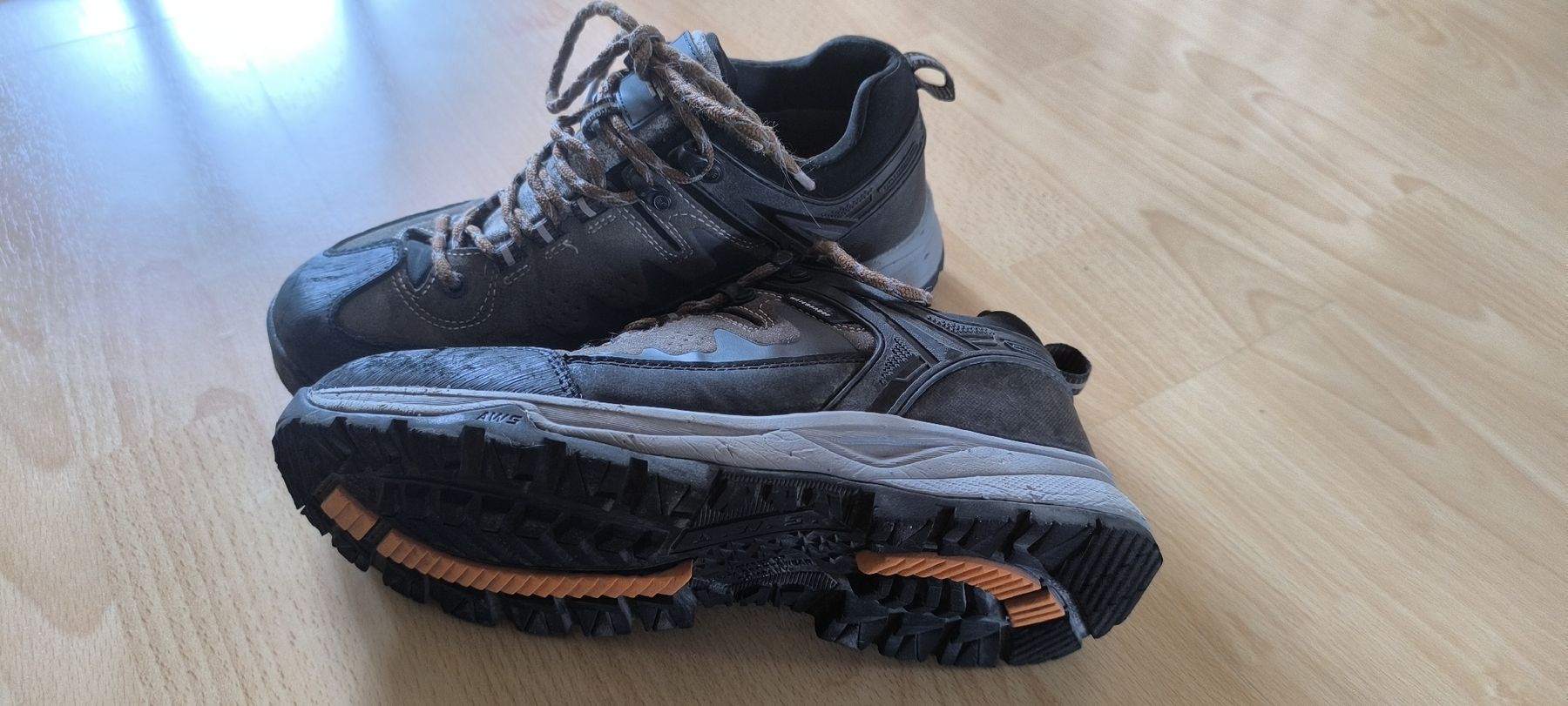 Icepeak Chaussures hommes: chaussures de marche Icepeak 40 – D'occasion à Arnex-sur-Orbe par mbdaso 1