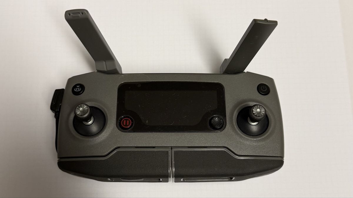 DJI Commande à distance: DJI Mavic 2 Pro Remote Controller RC1B - Excellent Condition – D'occasion à Amsteg par jos_977s