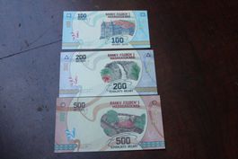 UNC Madagascar 100/200/500 ariary