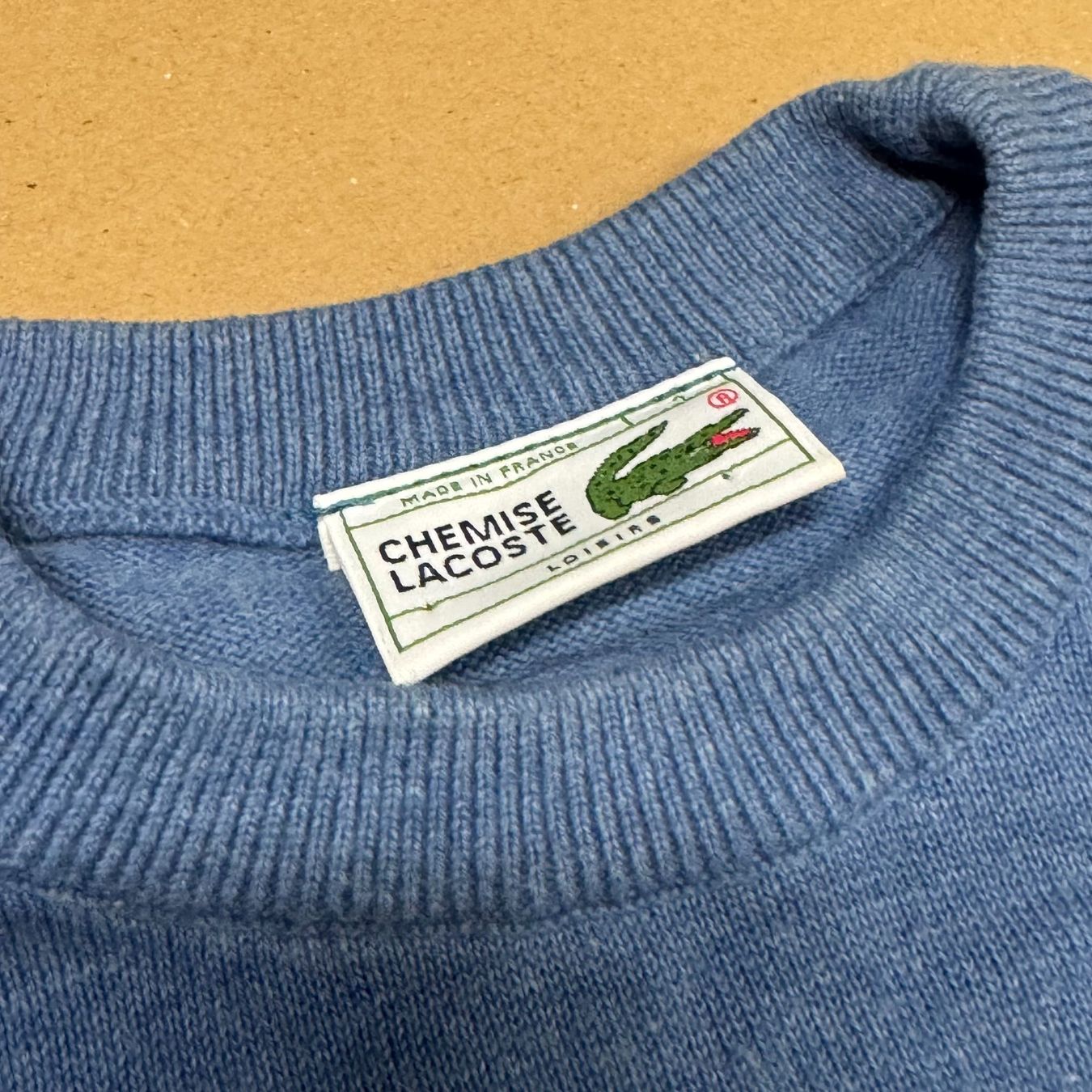 Lacoste Maglioni & Felpe: Lacoste skyblue crewneck sweatshirt retro pullover winter – Usato da St. Gallen venduto da sourced_limited 2