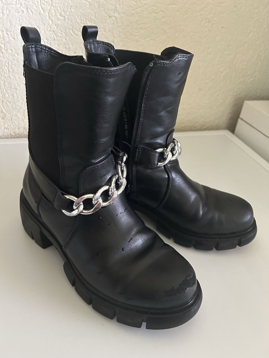 Dosenbach Scarpe per ragazze: Bottines à talons / taille 34 – Usato da Meyrin venduto da Bronx86