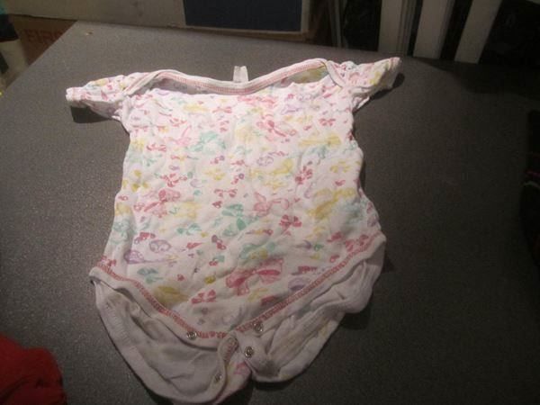 Biancheria intima: Body Grösse 86/92, weiss, farbiger – Usato da Zürich venduto da Motzkuh