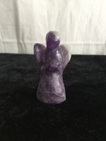 Engel aus Amethyst Heilstein