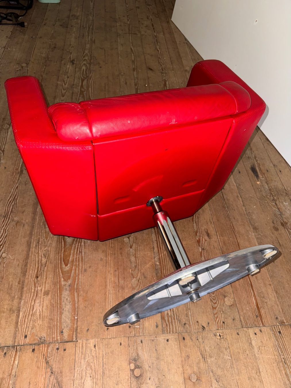 Giroflex Stühle: Stoll Giroflex 21 - 6091 Designed by Paolo Fancelli - Nr.6 – Defekt aus Aesch ZH von superpotato 5