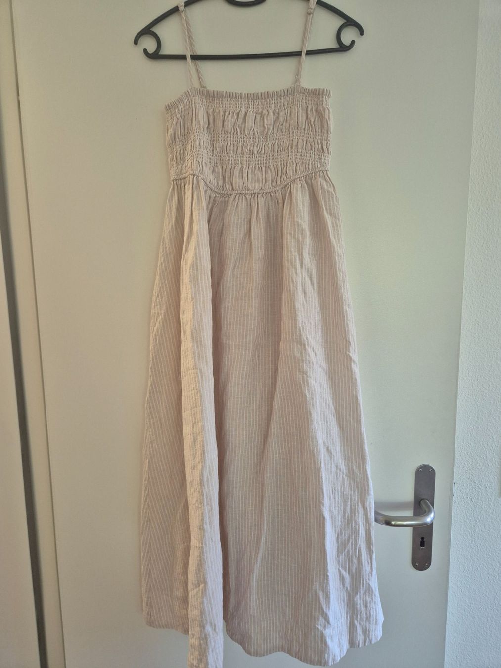 Kleider: Leinen Kleid – Gebraucht aus Zürich von hrv_rlx9