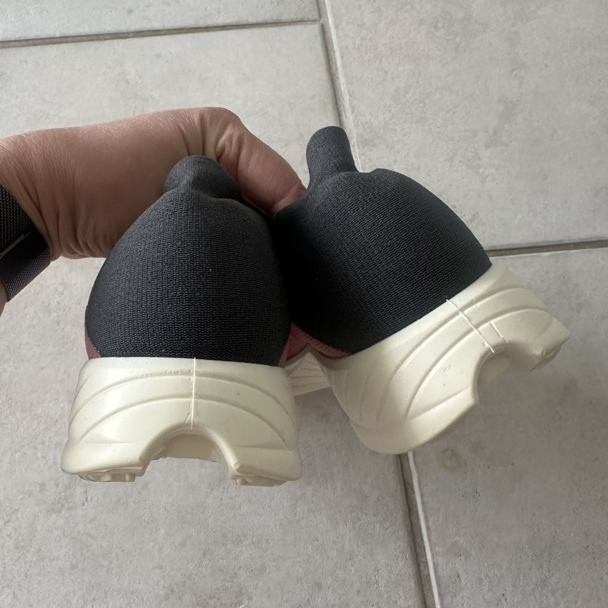 UYN Scarpe da donna: PINK BAREFOOT SNEAKERS 38 – Nuovo (secondo la descrizione) da Zofingen venduto da JumpInVintage 6