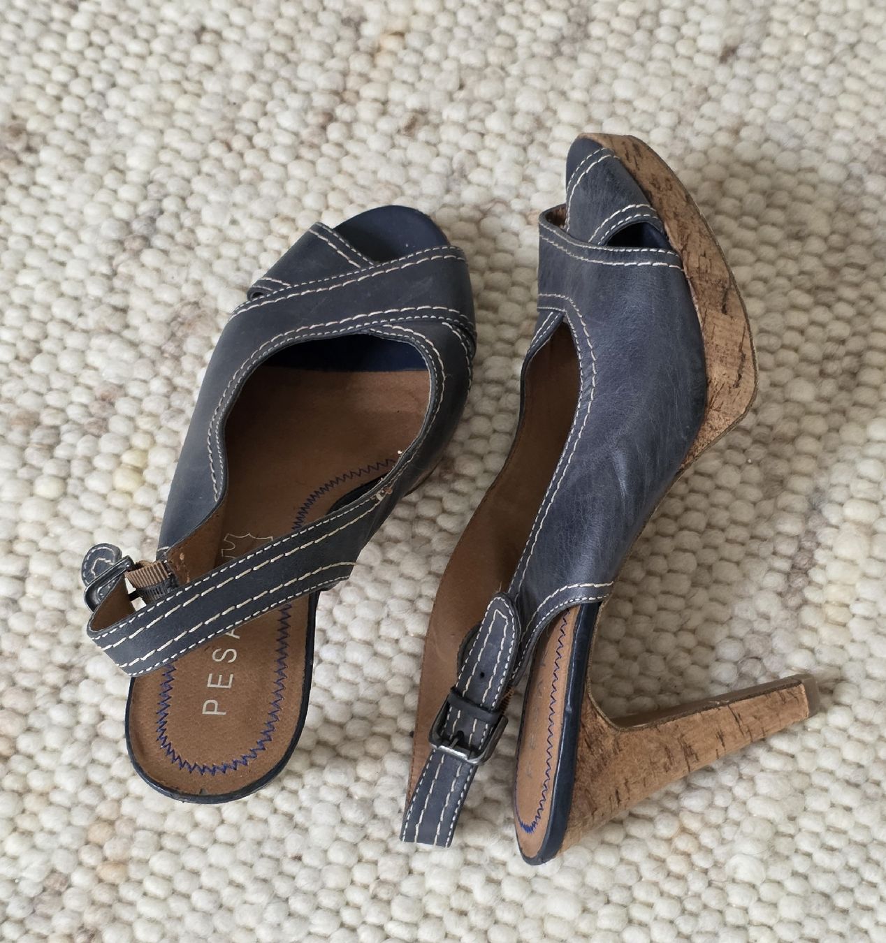 Damenschuhe: Damenschuhe Gr. 38  Leder Pumps Korkabsatz – Gebraucht aus Rheinsulz von Gilea 4
