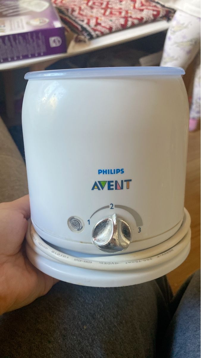 Avent Pasti del neonato: Philips Avent bottle warmer white good condition  – Usato da Tavannes venduto da nih_tq6v 1