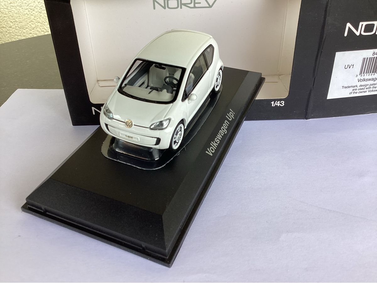 Volkswagen Voitures modèles: VW Up! – Neuf avec emballage d'origine à Flawil par Imperiosud 3