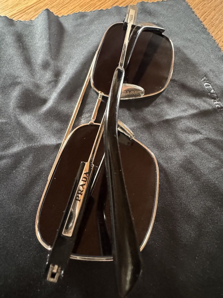 Prada Occhiali & Lenti: Original Prada Sonnenbrille PRZ01UV in Silber – Nuovo (secondo la descrizione) da Seon venduto da noe_zz6w 1