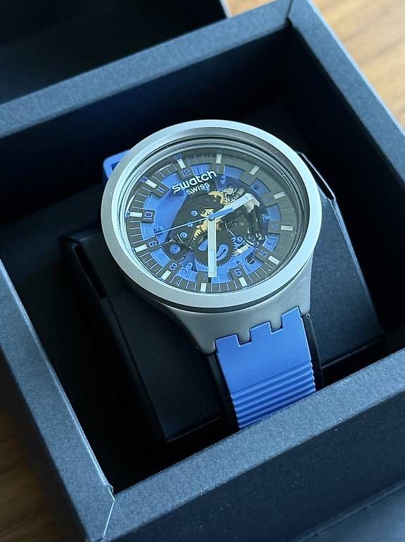 Orologi: Swatch Big Bold Irony - AZURE BLUE DAZE – Usato da Horgen venduto da theo3099