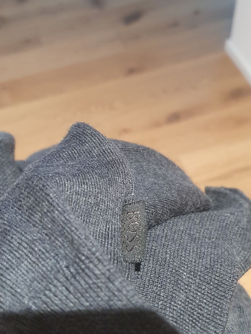 Hugo Boss Pullover & Sweatshirts: Boss, Hugo Boss, Pullover, 52 – Neu (gemäss Beschreibung) aus Winterthur von Sjull 8