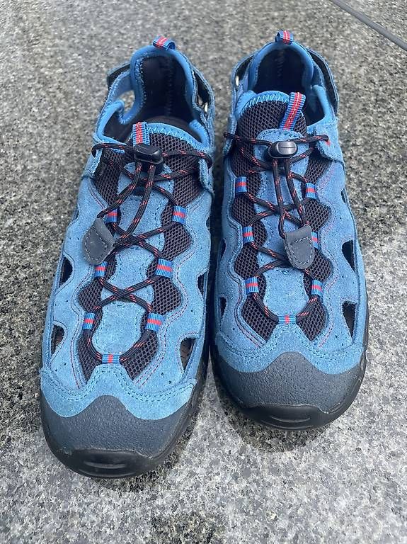 Chaussures femmes: Meindl Trekkingsandale Grösse 38 – D'occasion à Fahrwangen par ATV-Funware