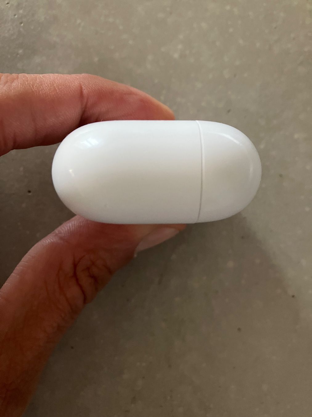 Apple Casques audio: APPLE AIRPODS PRO 2 Case – D'occasion à Lausanne par mr.v 8