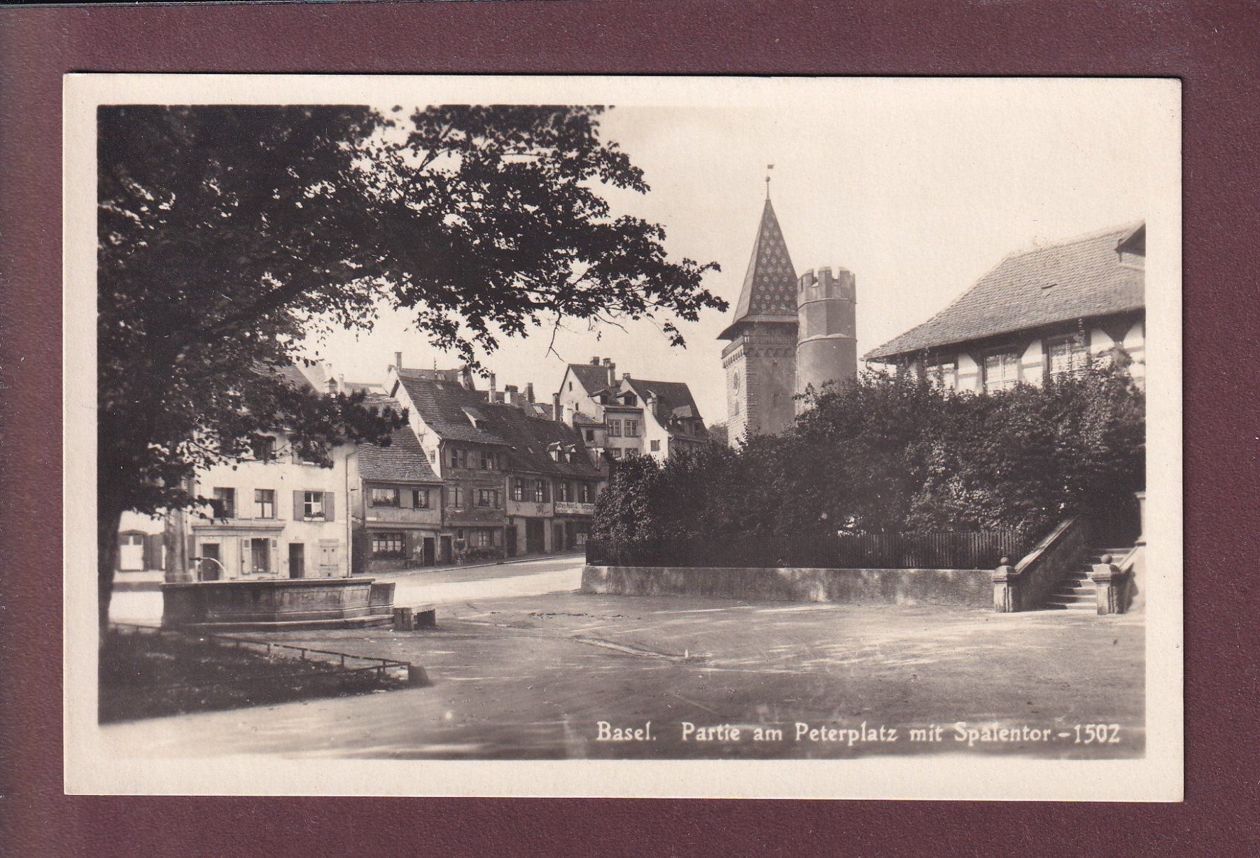 Cartes postales: BASEL - Partie am Peterplatz - Spalentor – D'occasion à Pully par nicecards