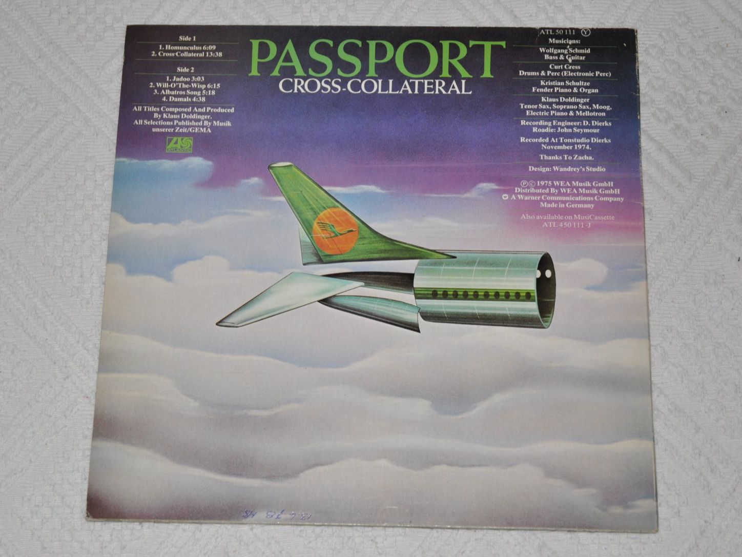 Dischi in vinile: LP Passport - Cross-Collateral – Usato da Boll venduto da Theodora15 1