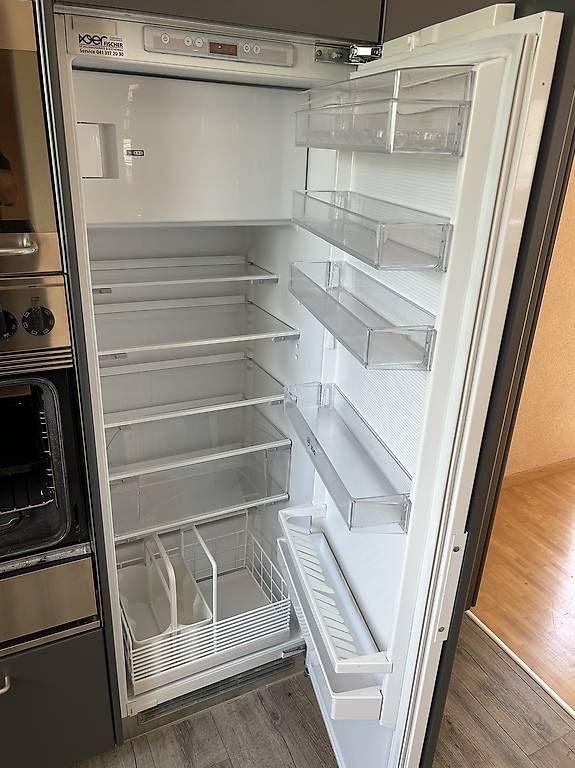 Frigoriferi: Kühlschrank – Usato da Stans venduto da Benzen