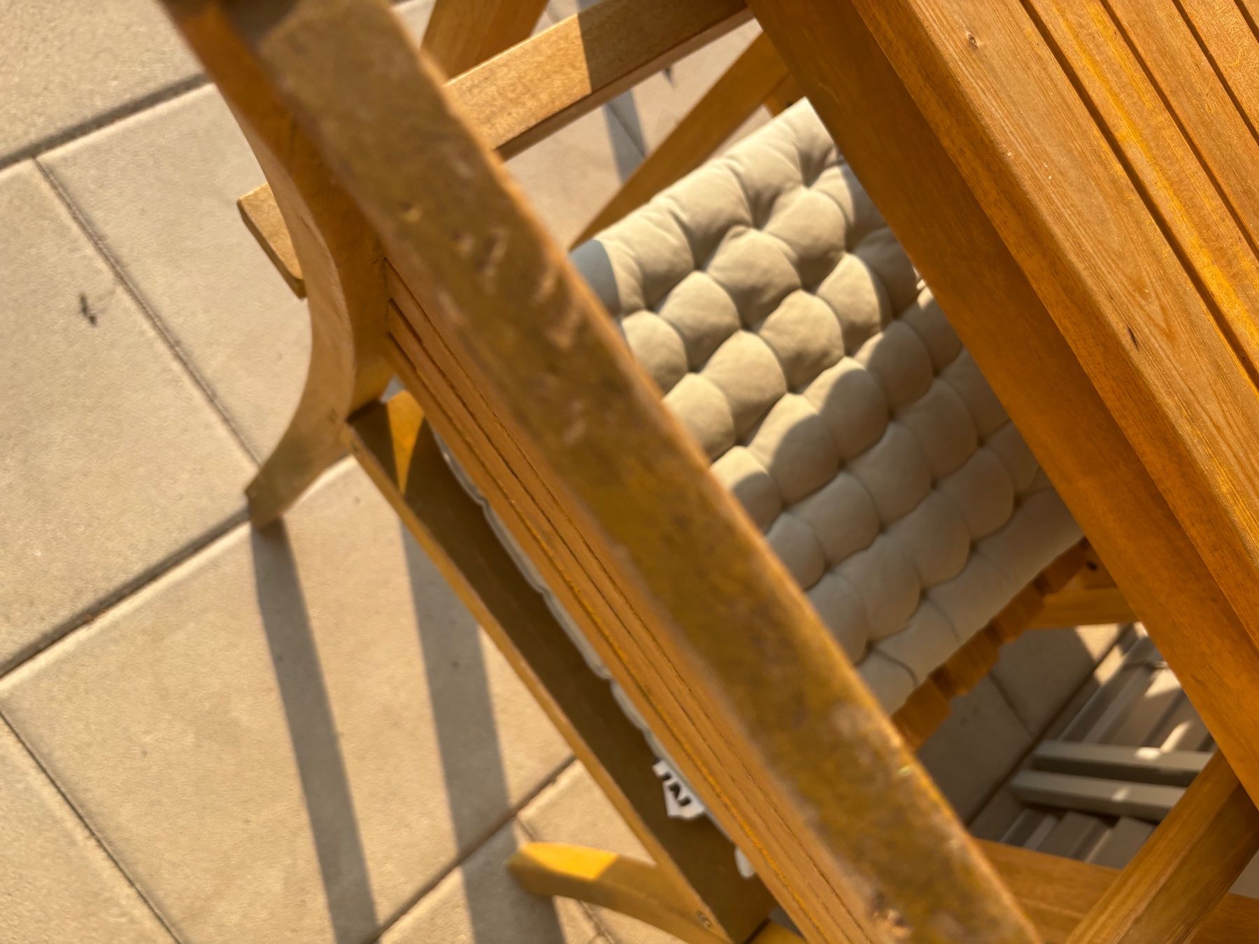 Set di tavolo e panche: Garten Tisch und drei Stühle – Usato da Bülach venduto da bjoernbenny 8