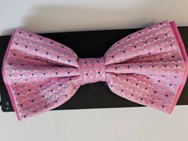 Fliege rosa  neu u originalverpackt