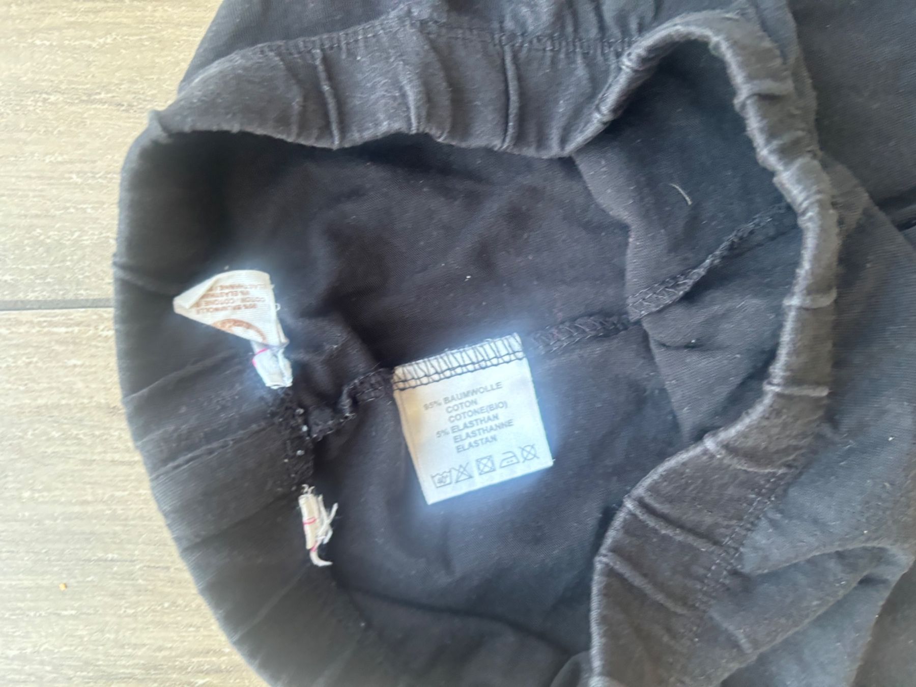 Pantaloni: 134_Baumwolle – Usato da Versegeres venduto da kista 1