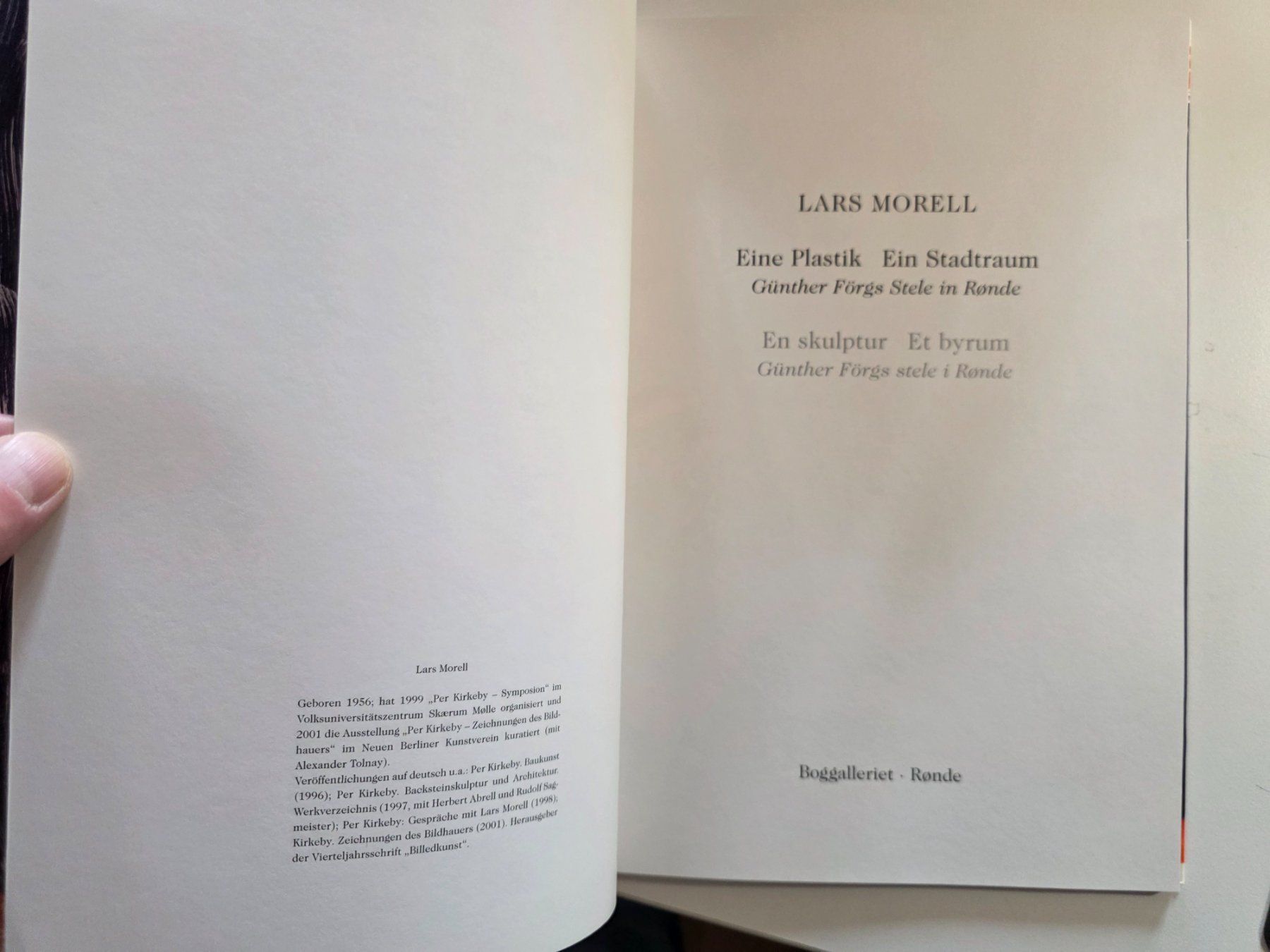 Libri: Lars Morell - Förg Stele Ronde - Eine Plastik Ein Stadtraum – Usato da Walterswil BE venduto da Lonitti 6