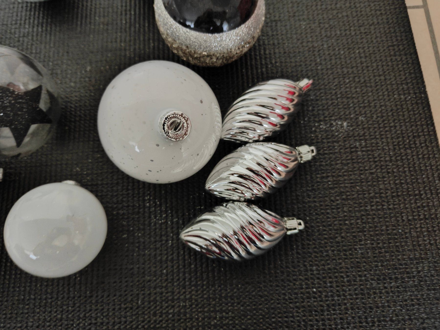 Toutes les décorations: Spezielle Weihnachtskugeln – D'occasion à Rickenbach b. Wil par Beautiful.Things 7
