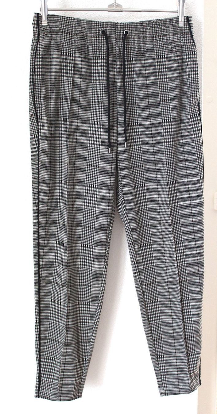 Pantaloni: Warme , Kaum Getragene Hosen , Gr. 38. – Usato da Locarno venduto da madame-tus-sauds