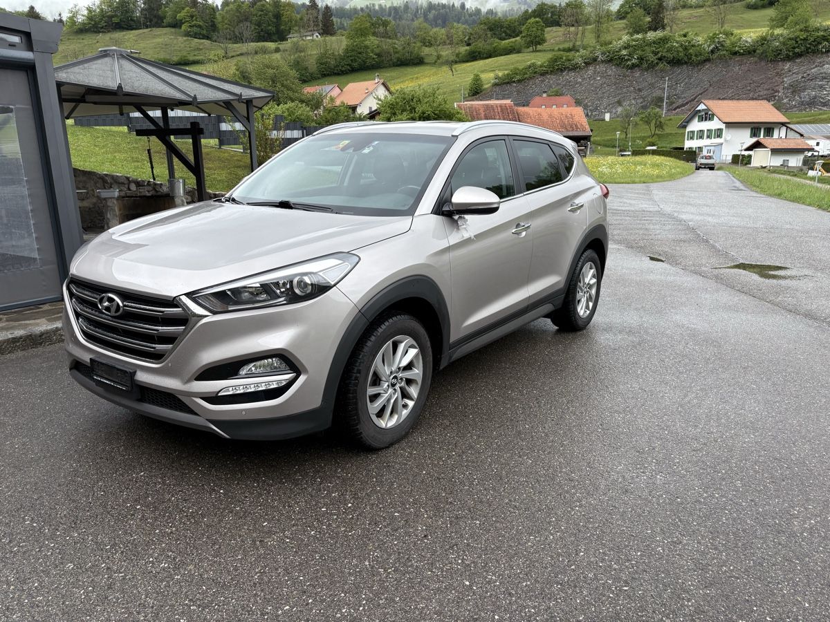 Hyundai Automobili: Hyundai Tucson crdi 4x4 – Usato da ATTALENS venduto da Nicogran0 2