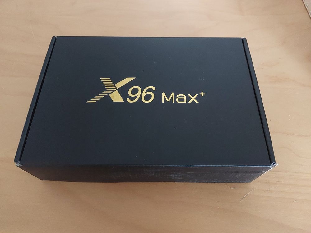 X96 Android TV Box (Gebraucht) in Knonau für CHF 15 – mit Lieferung auf ...