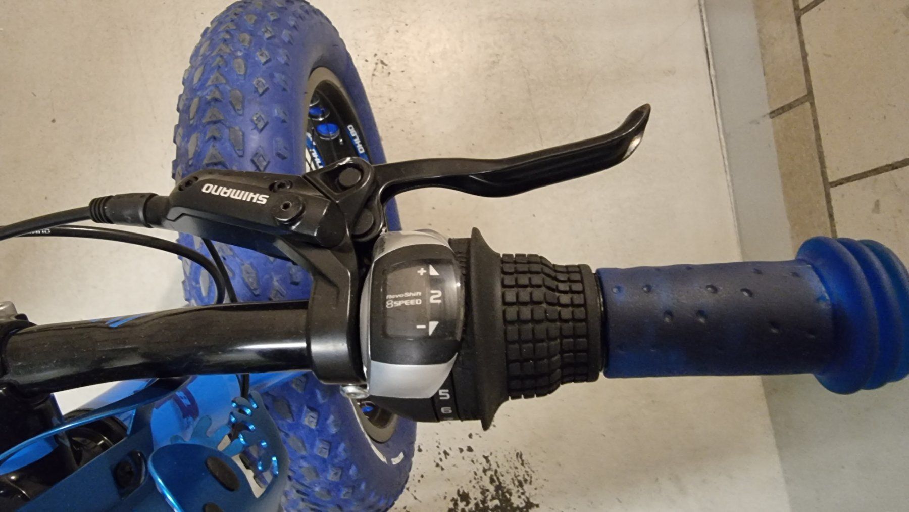 Bixs Biciclette: Kinder Velo Bixs Chubby, Blau 24" – Usato da Grosshöchstetten venduto da preisvoyeur 3