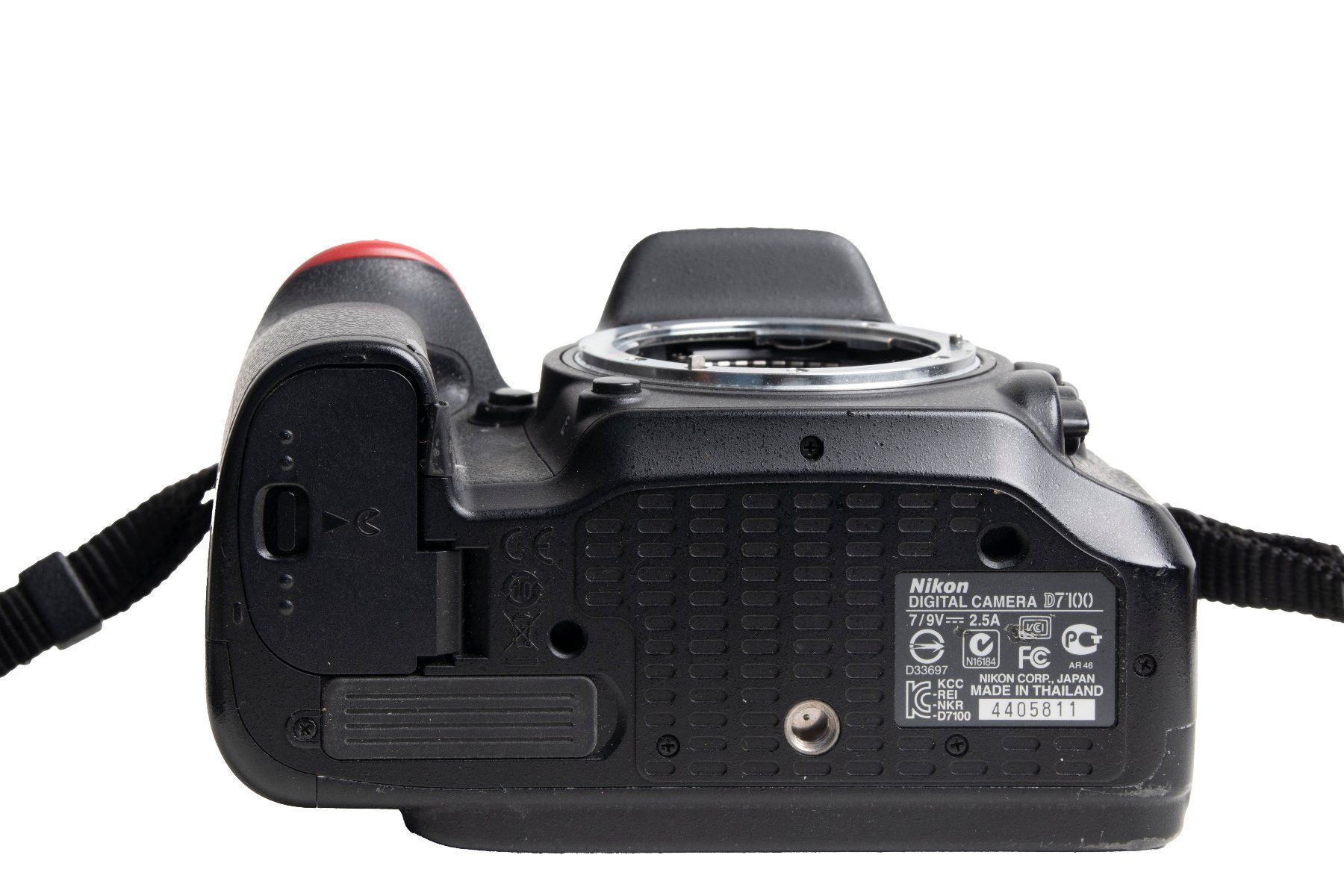 Nikon Fotocamera: NIKON D7100 KAMERA – Usato da Emmen venduto da 010 3