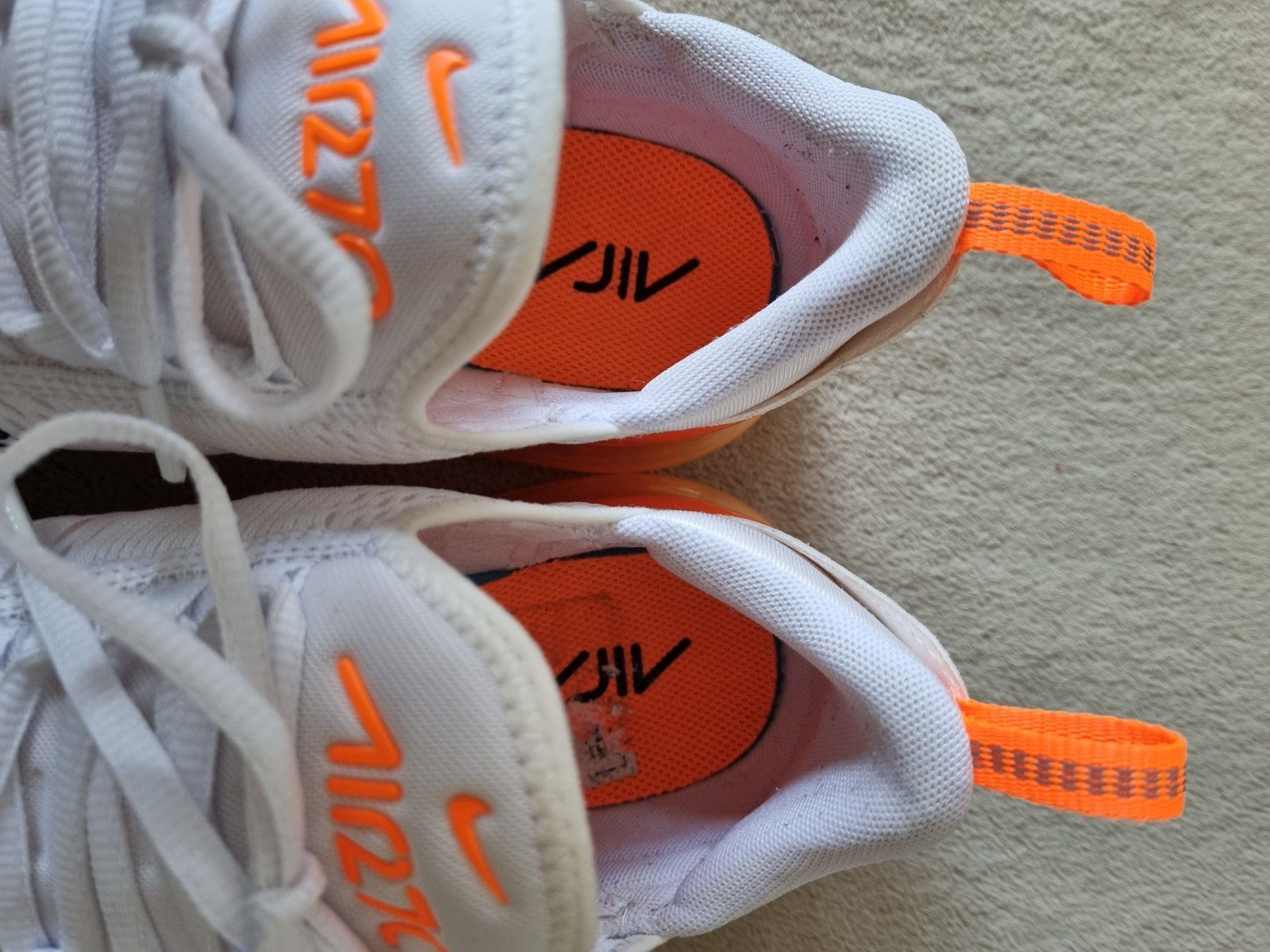 Nike Scarpe da uomo: NIKE AIR MAX 270, Grösse 42 – Nuovo (secondo la descrizione) da St Gallen venduto da vir_5kgt 2