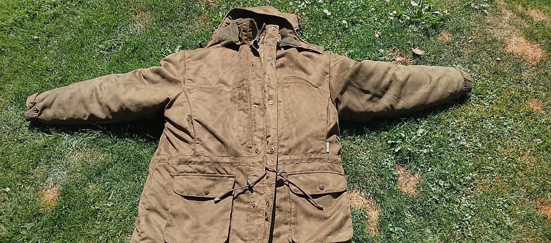 Jacken: sehr warme Jacke – Neu (gemäss Beschreibung) aus Buttisholz von maethuerni