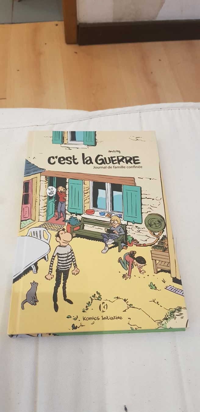 Fumetti: BD C'est la guerre – Usato da Villeneuve VD venduto da Floriang2