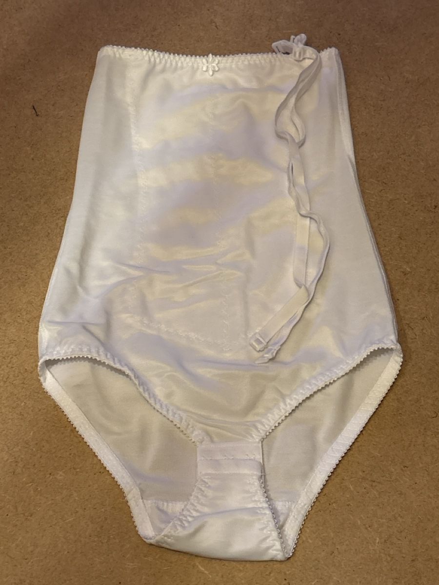 Altra biancheria intima: Kompressions Unterbrust Body – Nuovo (secondo la descrizione) da Rümlang venduto da Sambas19